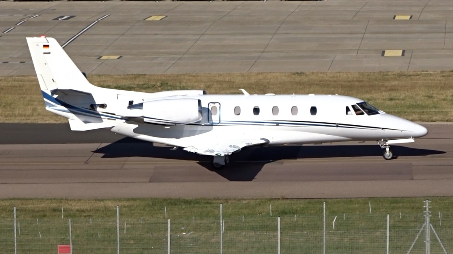 Light, Midsize, or Heavy: Choosing the Right Private Jet for Your Route